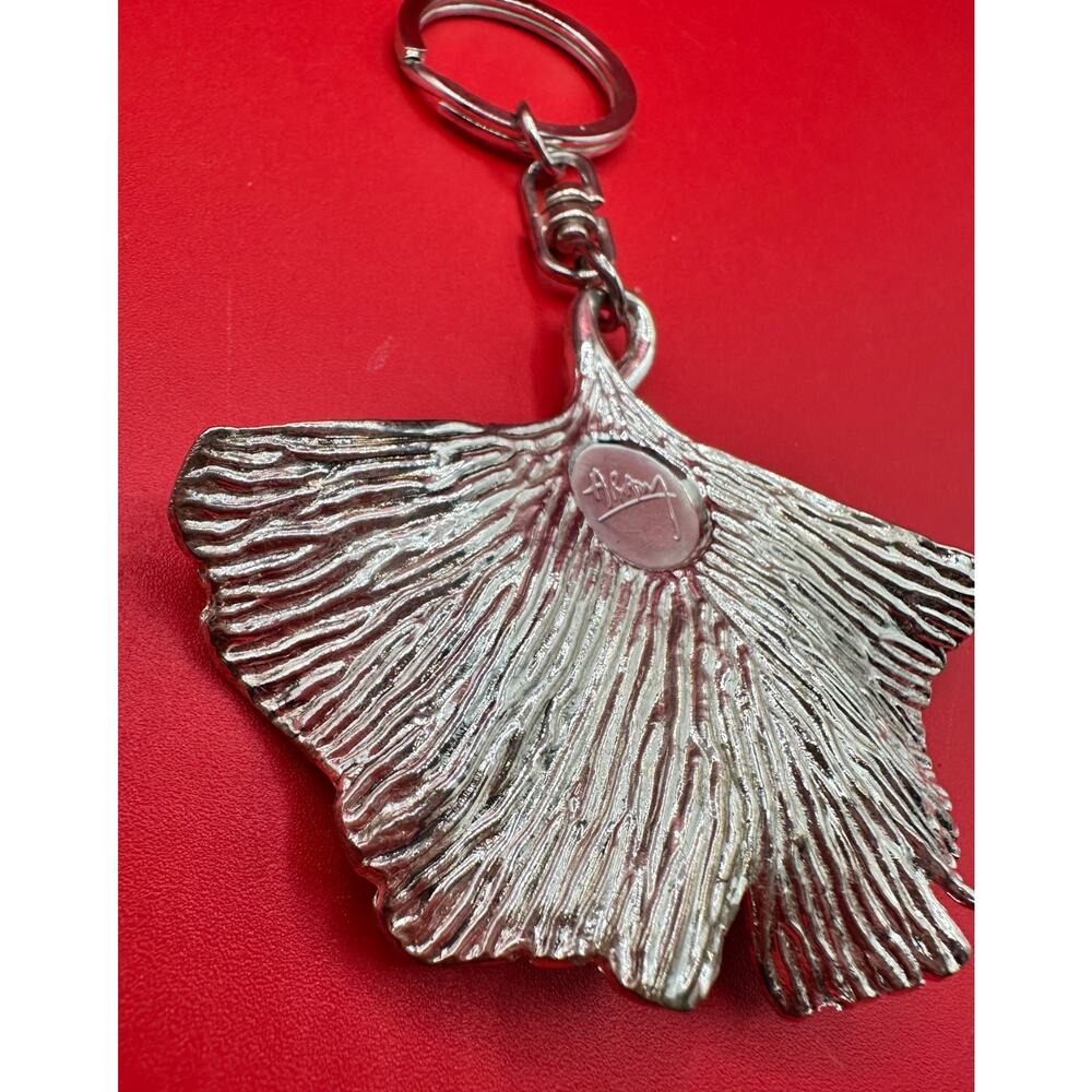 Michael Aram Ginkgo Leaf Symbolic Shiny Cleaned Silvertone Keychain - Picture 4 of 7